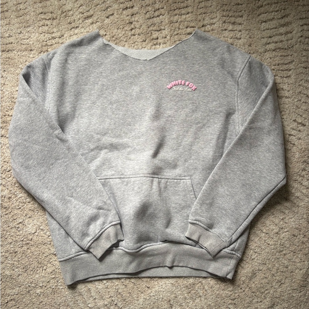 WHITE FOX Boutique Sweatshirt